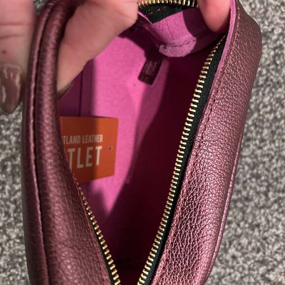 Portland Leather Goods Ultraviolet Metallic Pebbled Leather Utility Pouch - Picture 3 of 3